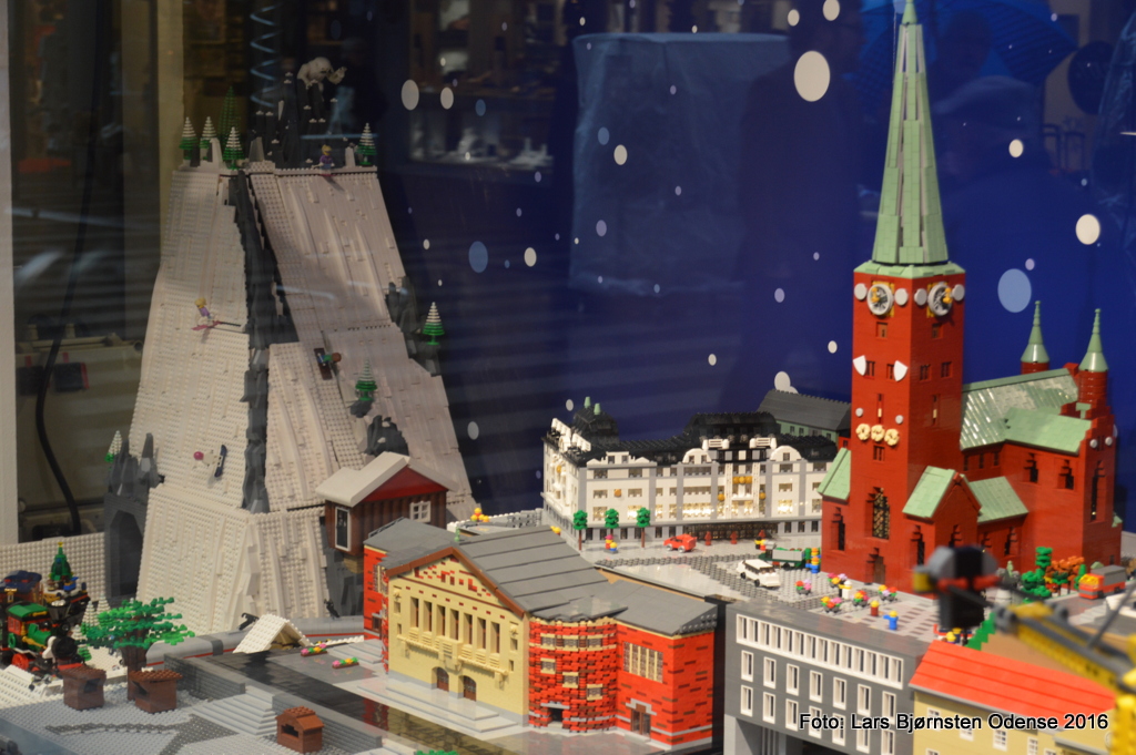Umeki Lav aftensmad sommer Aarhus bygget i LEGO | PhotoStory - en rejse i billeder og ord